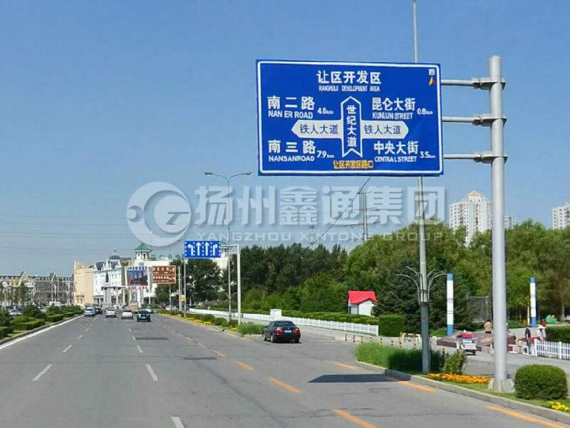 BZG-004，交通標(biāo)志桿，鍍鋅交通標(biāo)志桿