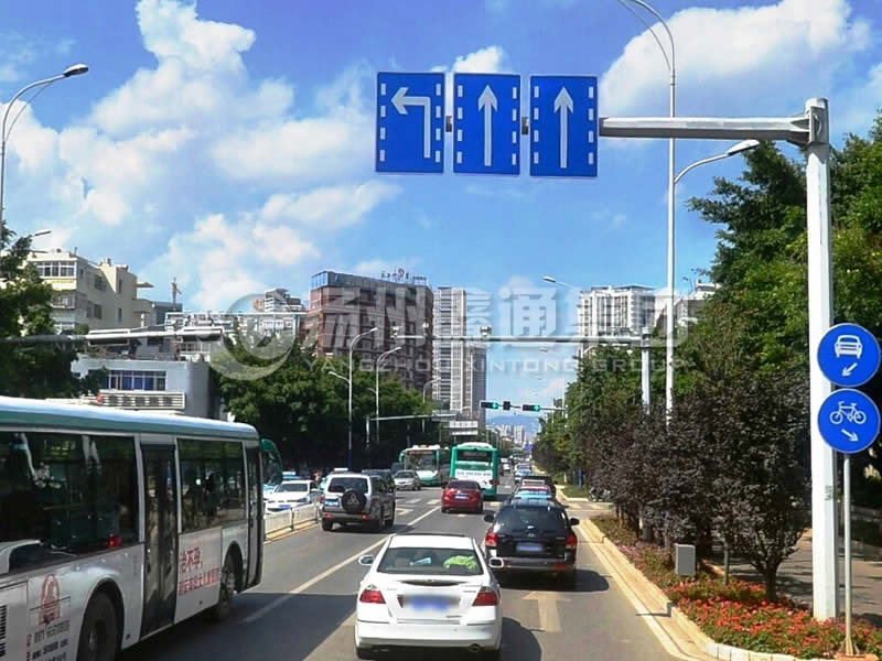 BZG-007，交通標(biāo)志桿，分道標(biāo)志桿