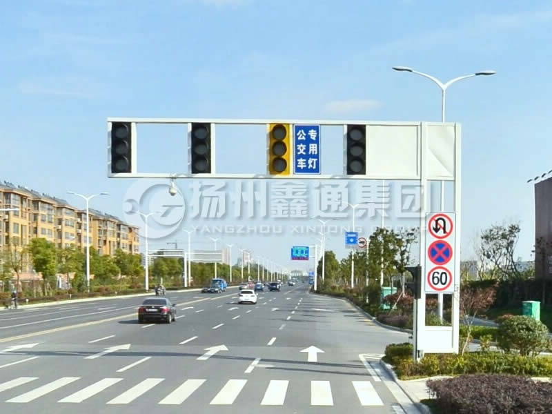 XHDG-024，框架信號(hào)燈桿，揚(yáng)州信號(hào)燈桿
